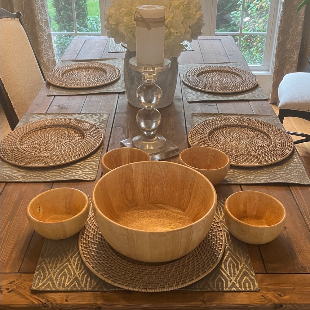 Natural Wood Finish Salad Bowl Set - Picture 4 of 5